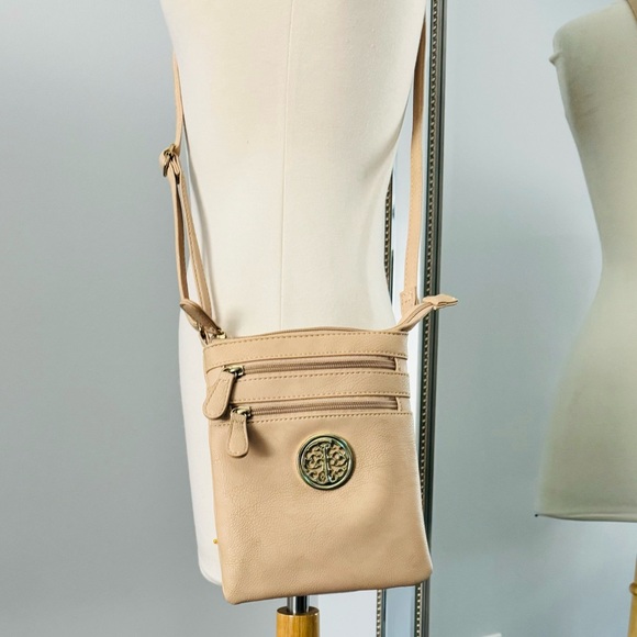 Faux Leather Crossbody Bag - Picture 3 of 8